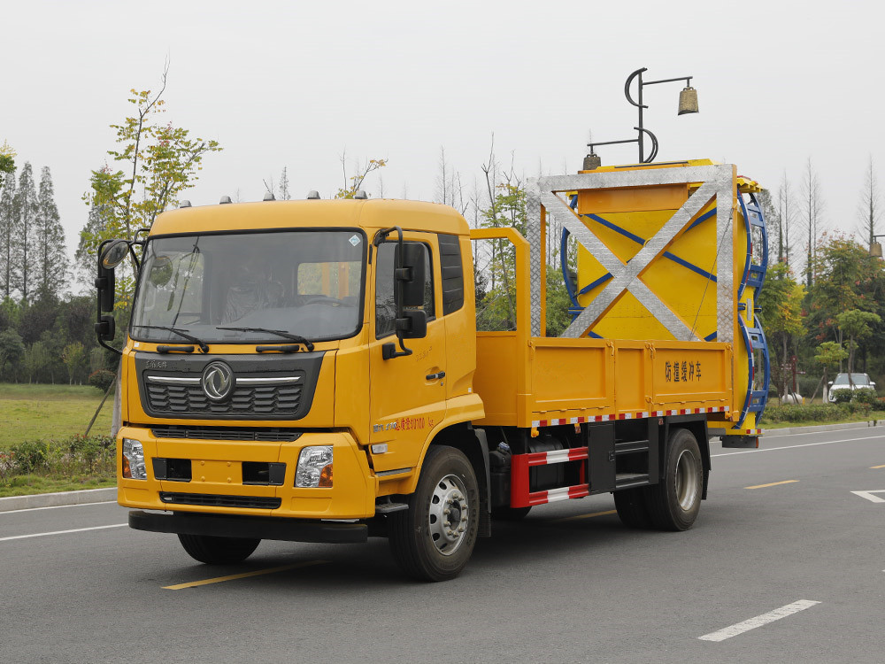 天錦排半防撞緩衝車|CLT5120TFZDF6型防撞緩衝車